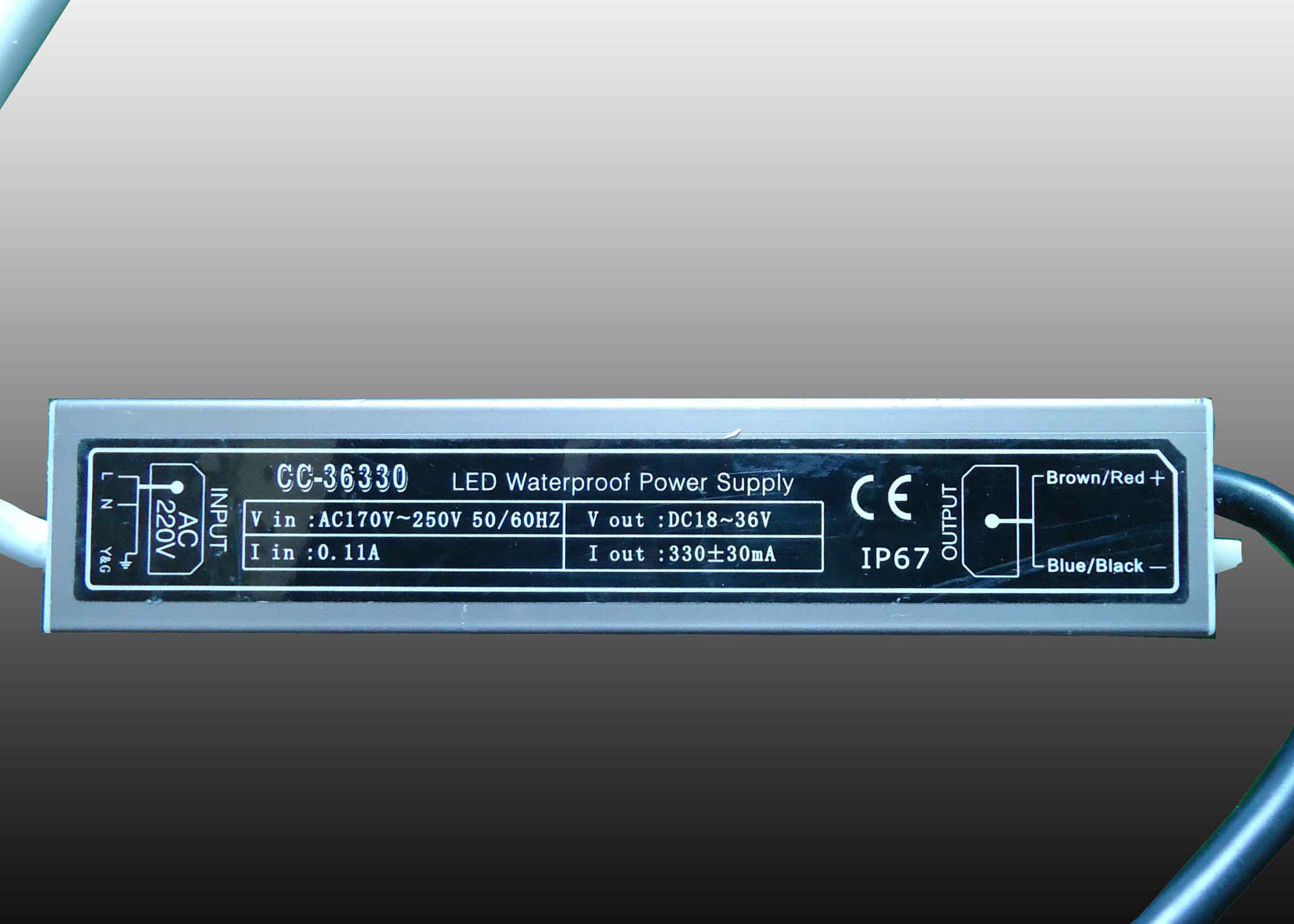 IP65 SMD3535の12W RGB Epistarの破片LEDの線形つくストリップ
