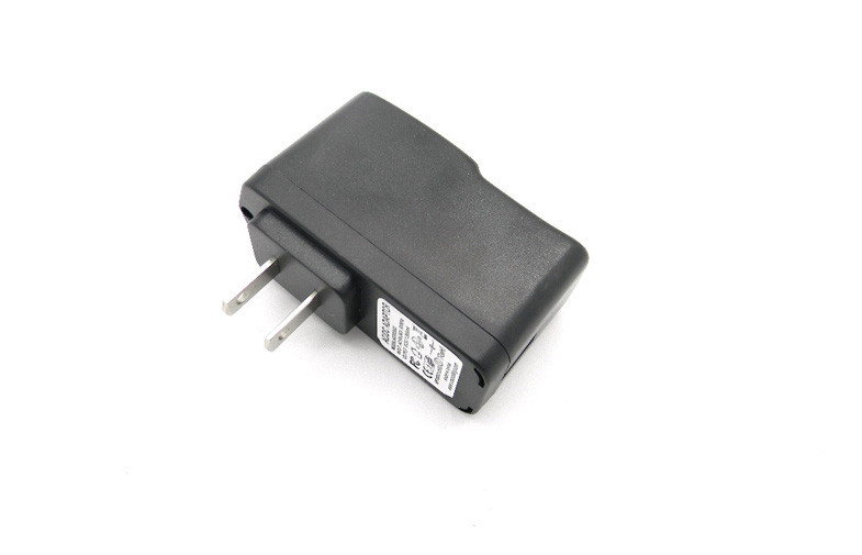 5V 2.0A 10W 普遍的な USB 旅行充電器は米国のプラグ、短絡を調整しました