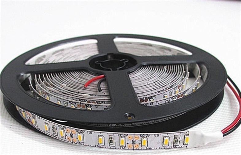 Epistar の破片 3014 SMD LED の滑走路端燈、一定した流れ LED のストリップ寿命 30000 時間の