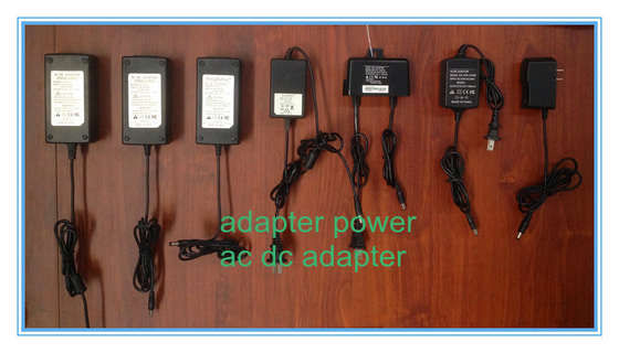 LCD 表示、AC DC のアダプターのための DC電源のアダプター 12V DC への 24 ワット フル レンジの 220 AC
