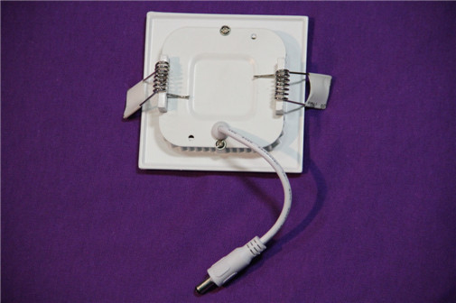 高い発電 5W DC 24V LED の天井板は居間のための防水をつけます