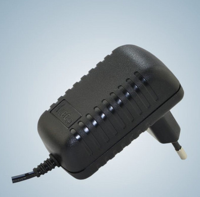 EN60950 のセット上ボックスのための 10 個の W KSAFC の普遍的な交流電力のアダプター
