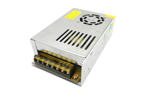 高い Efficency の切換えモード電源