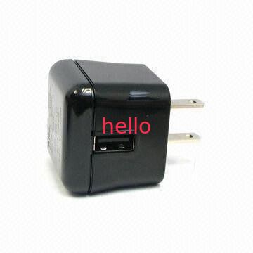 5.0V、2,100mA 普遍的な USB 力のアダプター余分に安全な設計の平らなコンピュータ充電器への 10