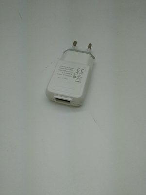 AC100 - 240V ポータブル普遍的な Usb の充電器の高い Efficency CCC のプラグ