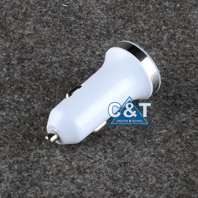 アンドロイド Smartphone のための普遍的な USB 力のアダプター車の充電器