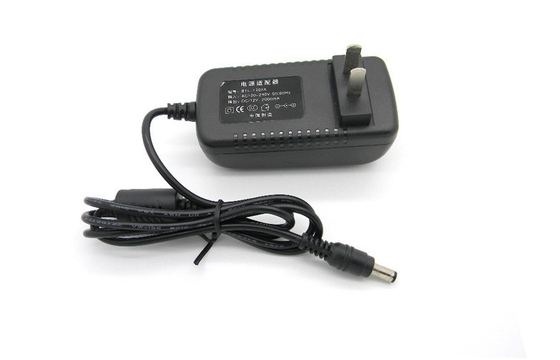切換え力のアダプター12V 5v 1A 2A AC100-240Vの電源