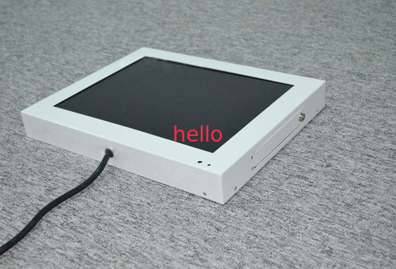 22 インチの壁の台紙 LCD デジタルの表記、屋外 LCD の広告プレーヤー