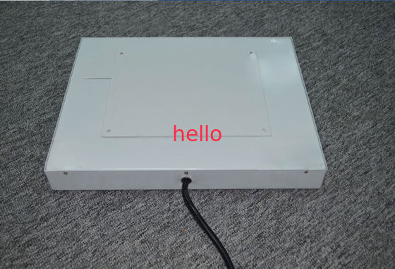 22 インチの壁の台紙 LCD デジタルの表記、屋外 LCD の広告プレーヤー