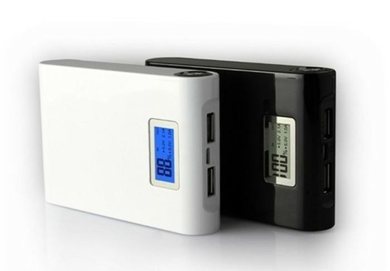 車 5V の移動式電源、10400MAH 力銀行 5 ボルト OEM