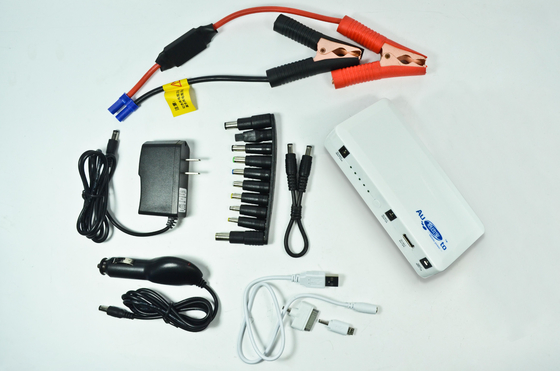 車のための 2A 流れが付いている小型開始の携帯用 5v 移動式電源は 12V 19.5V と互換性があります