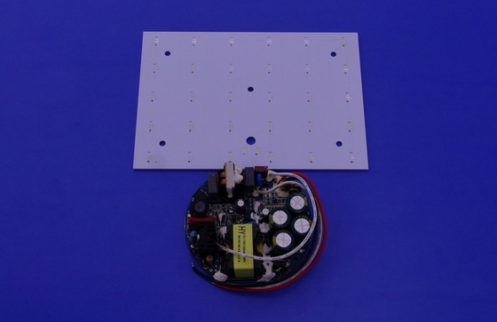 AT1581セリウム20W - 40Wは屋外ライトのための電源の一定した流れを導きました