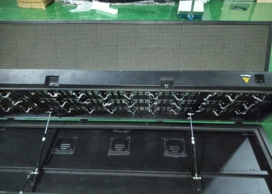 1/4 のスキャン一定した流れが付いている PH10 DIP346 の屋外広告の LED 表示