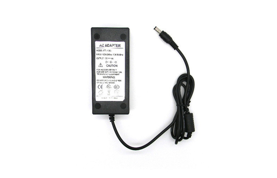 こんにちは鍋 12V 4A のデスクトップの DC電源 FCC は保安用カメラのための 15 クラス B を部品
