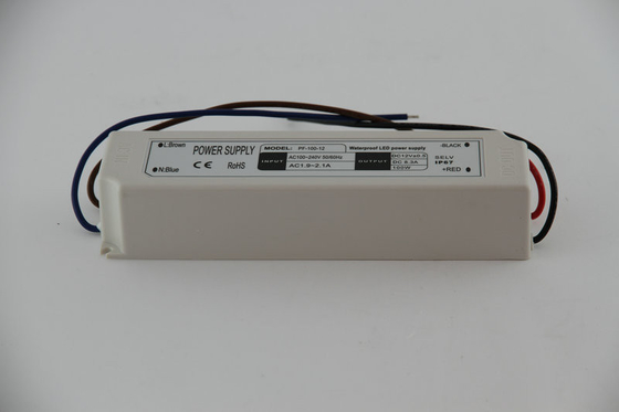 ポータブル 24 人のボルトのコンパクトの一定した電圧 LED 運転者 100W の屋外 LED の運転者
