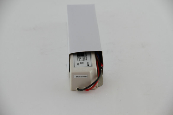 300 CCTV のカメラのためにフル レンジ VAC 3A 36W の一定した電圧防水 LED 運転者
