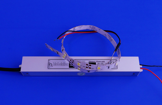 12V LED の滑走路端燈の電源