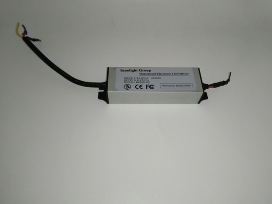 防水 LED の運転者の電源、12V 3A Constact の電圧 LED 運転者