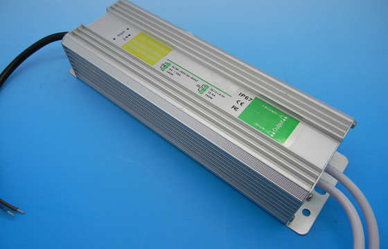 150W は LED の電源 12V FCC の部 15 のセリウム RoHS を防水します