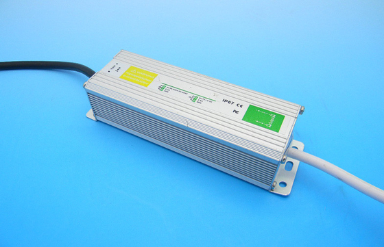 高いEfficency 30WはLEDライトEMC IP67一定した流れ12Vのための電源を防水します