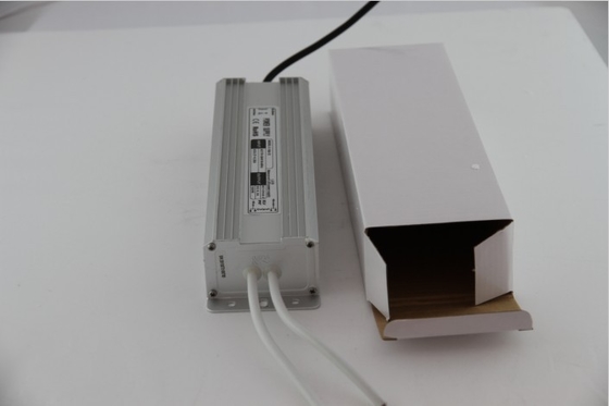 1500mA 100W IP68 は 220 ボルト、24V LED 表示電源 LED の運転者 AC を防水します