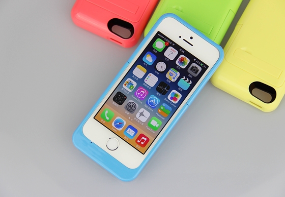 多色の iPhone 5 のための薄い iPhone の電槽 2200mAh の電池のパック