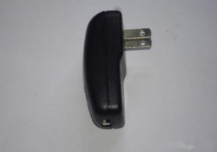 USB の充電器のアダプターの 50/60HZ 電子リンクは DC USB の充電器のアダプターのプラグを差し込みます